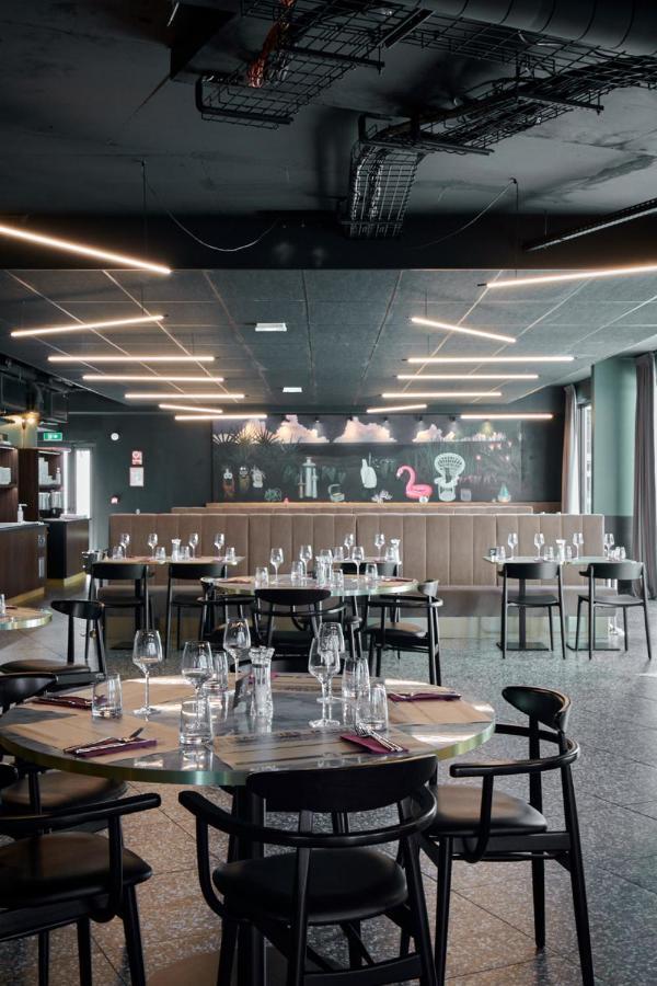 Dina Morgabine Saint Denis Hotel Buitenkant foto