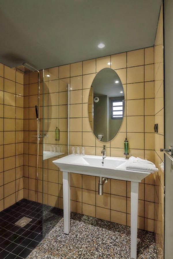 Dina Morgabine Saint Denis Hotel Buitenkant foto