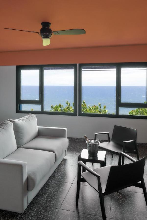 Dina Morgabine Saint Denis Hotel Buitenkant foto
